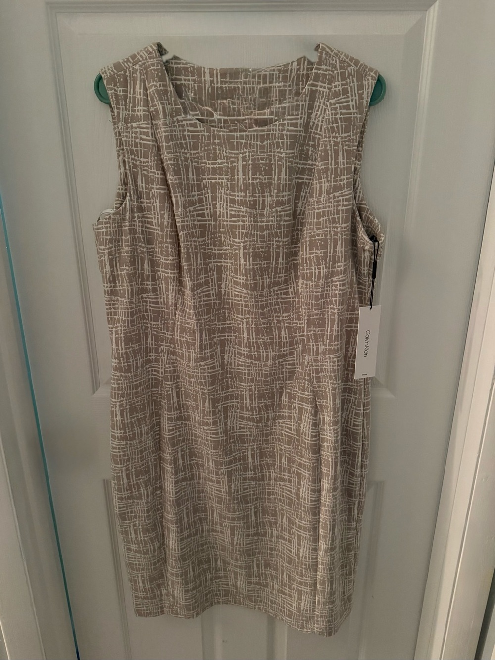 Calvin Klein Taupe and White Textured Shift Dress